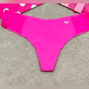 Victoria’s Secret PINK Sexy Illusion smooth no show Thong Panties VS large L